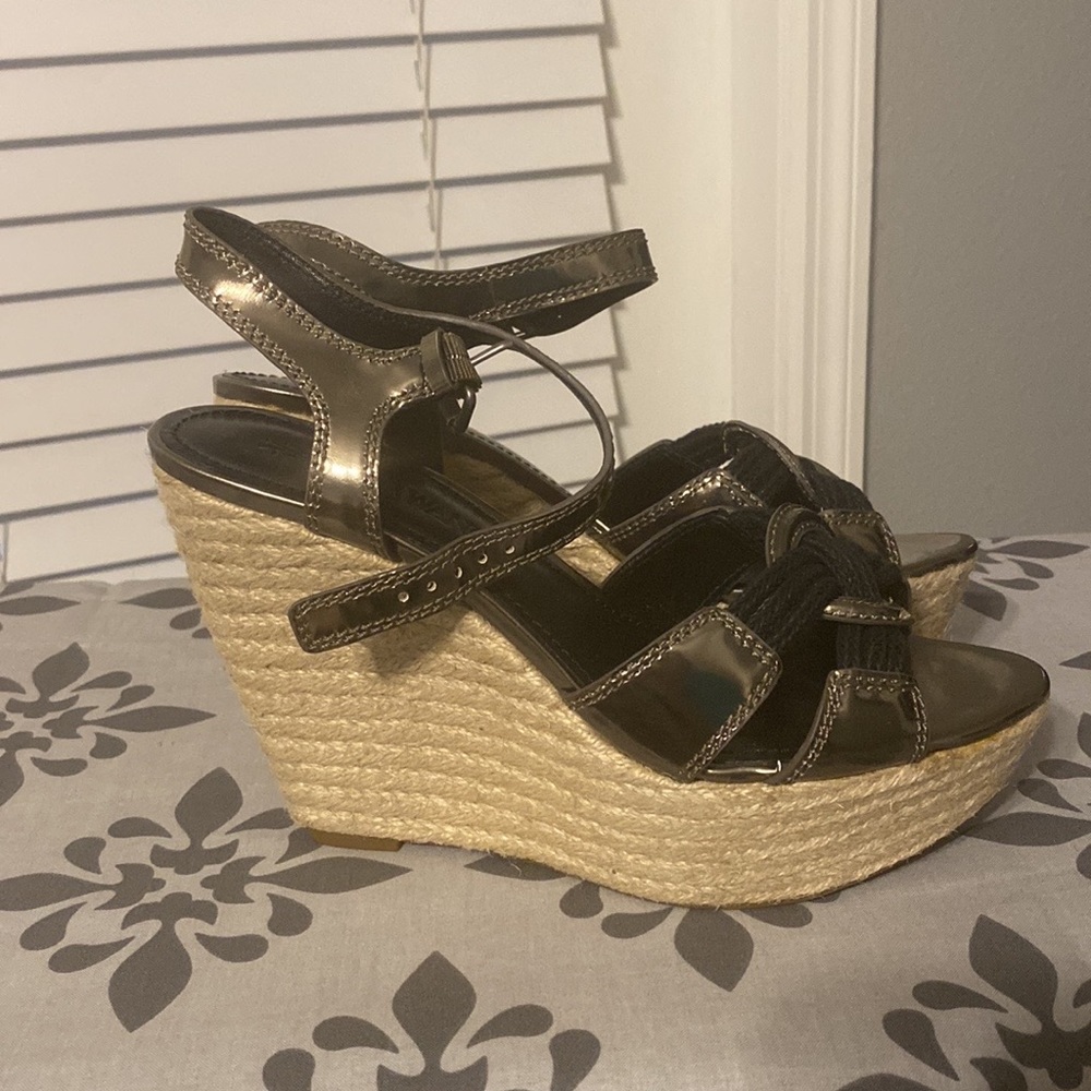 Vera Wang wedge sandals